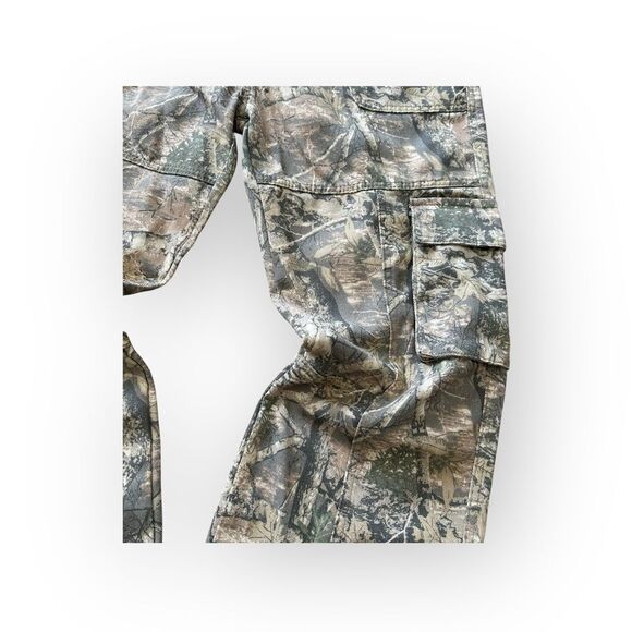 Camouflage Cargo Pants - Picture 4 of 4